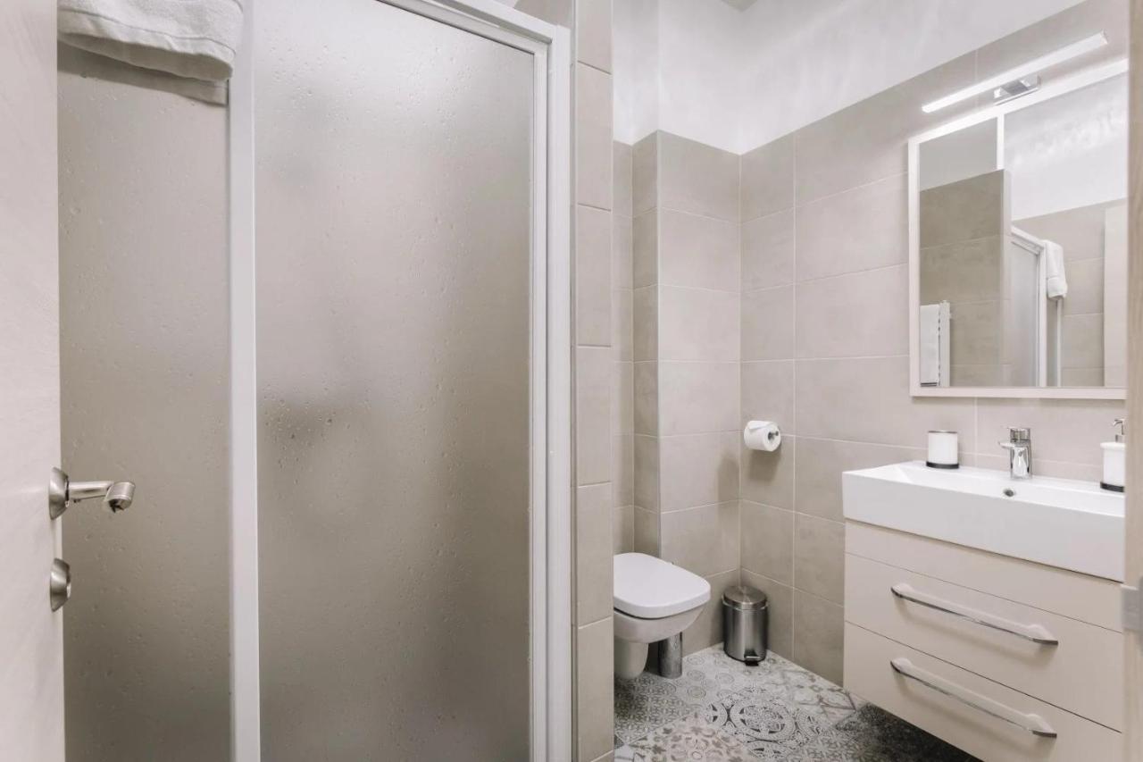 Apartmanhaz Soho Gyor Exterior photo