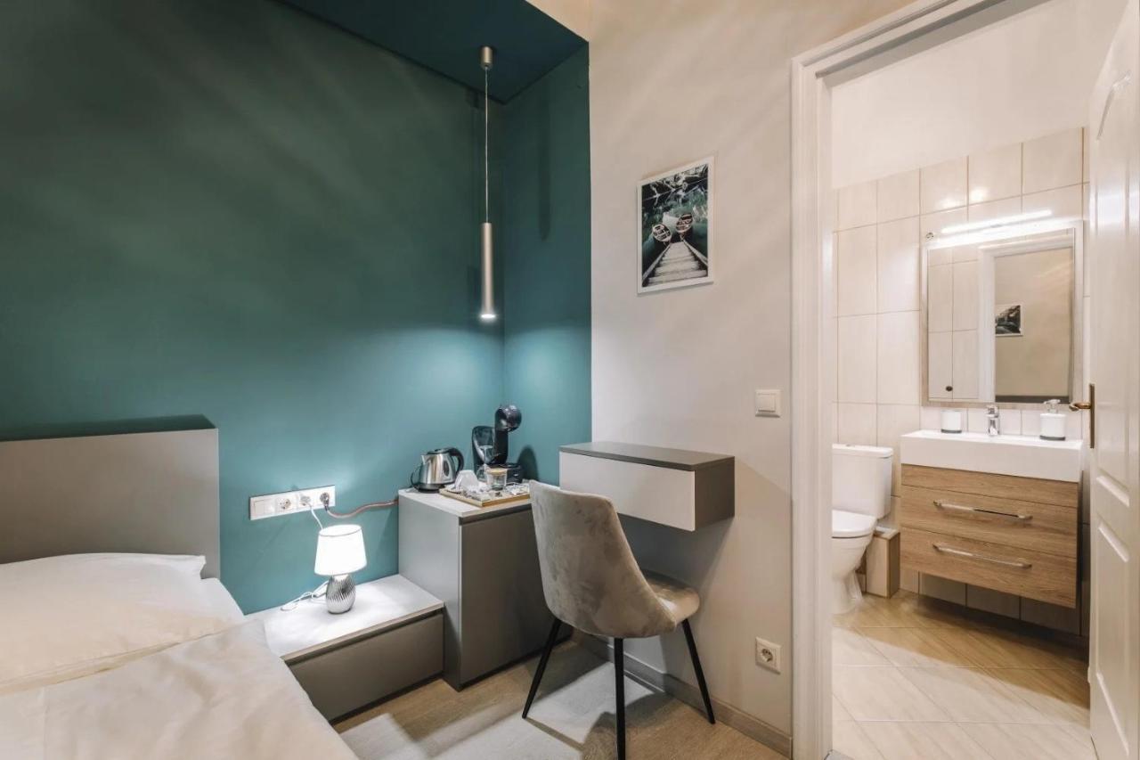 Apartmanhaz Soho Gyor Exterior photo
