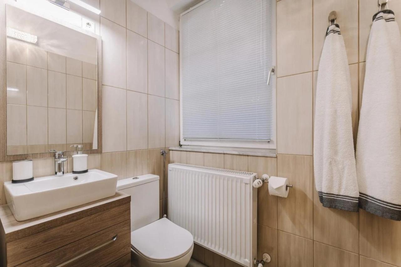Apartmanhaz Soho Gyor Exterior photo