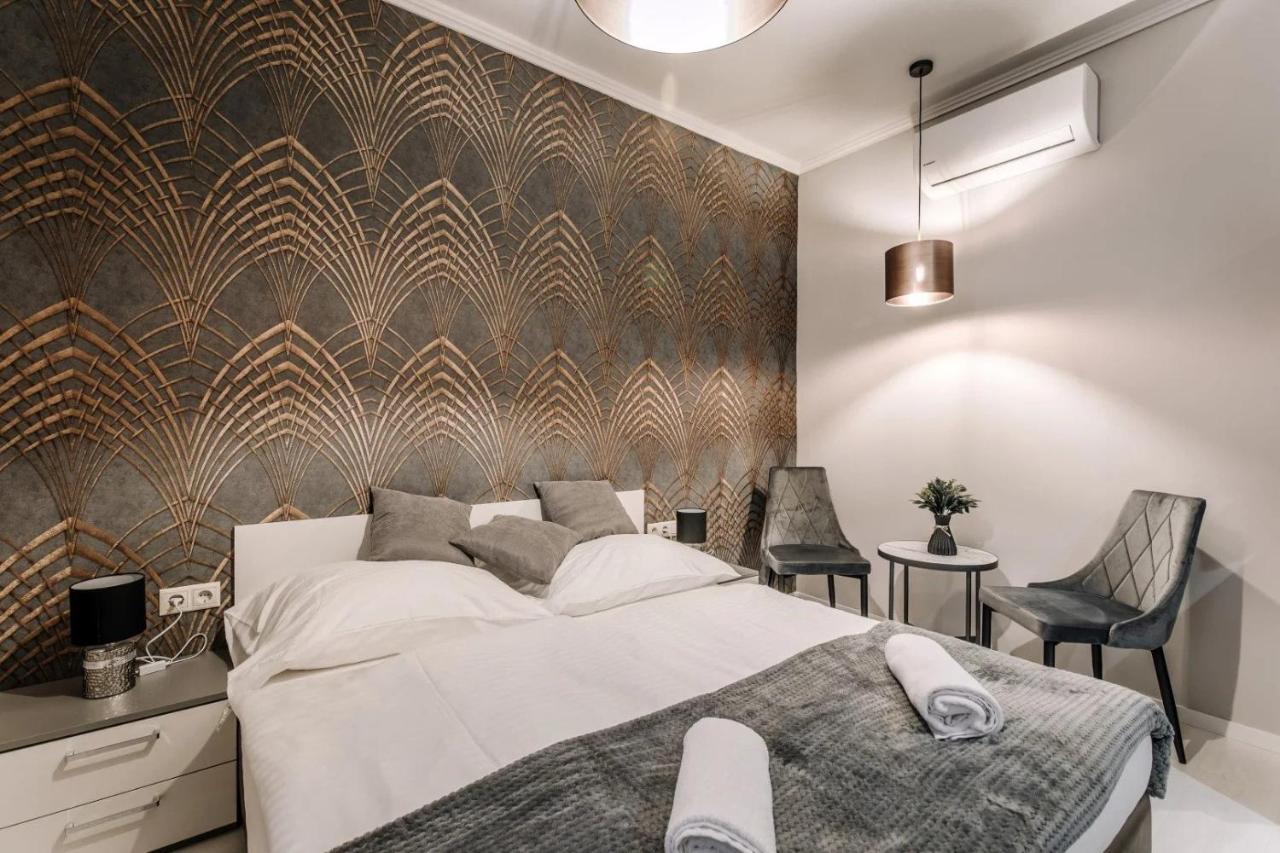 Apartmanhaz Soho Gyor Exterior photo