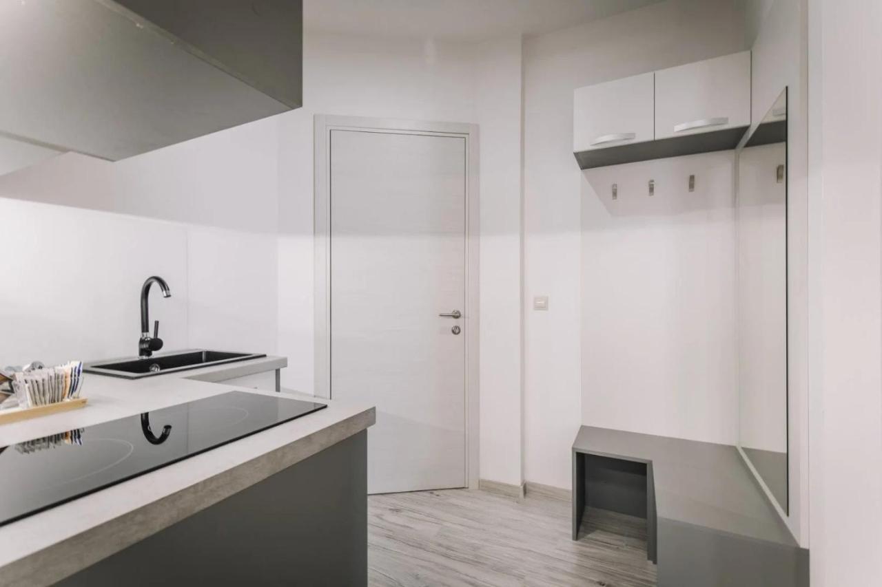 Apartmanhaz Soho Gyor Exterior photo