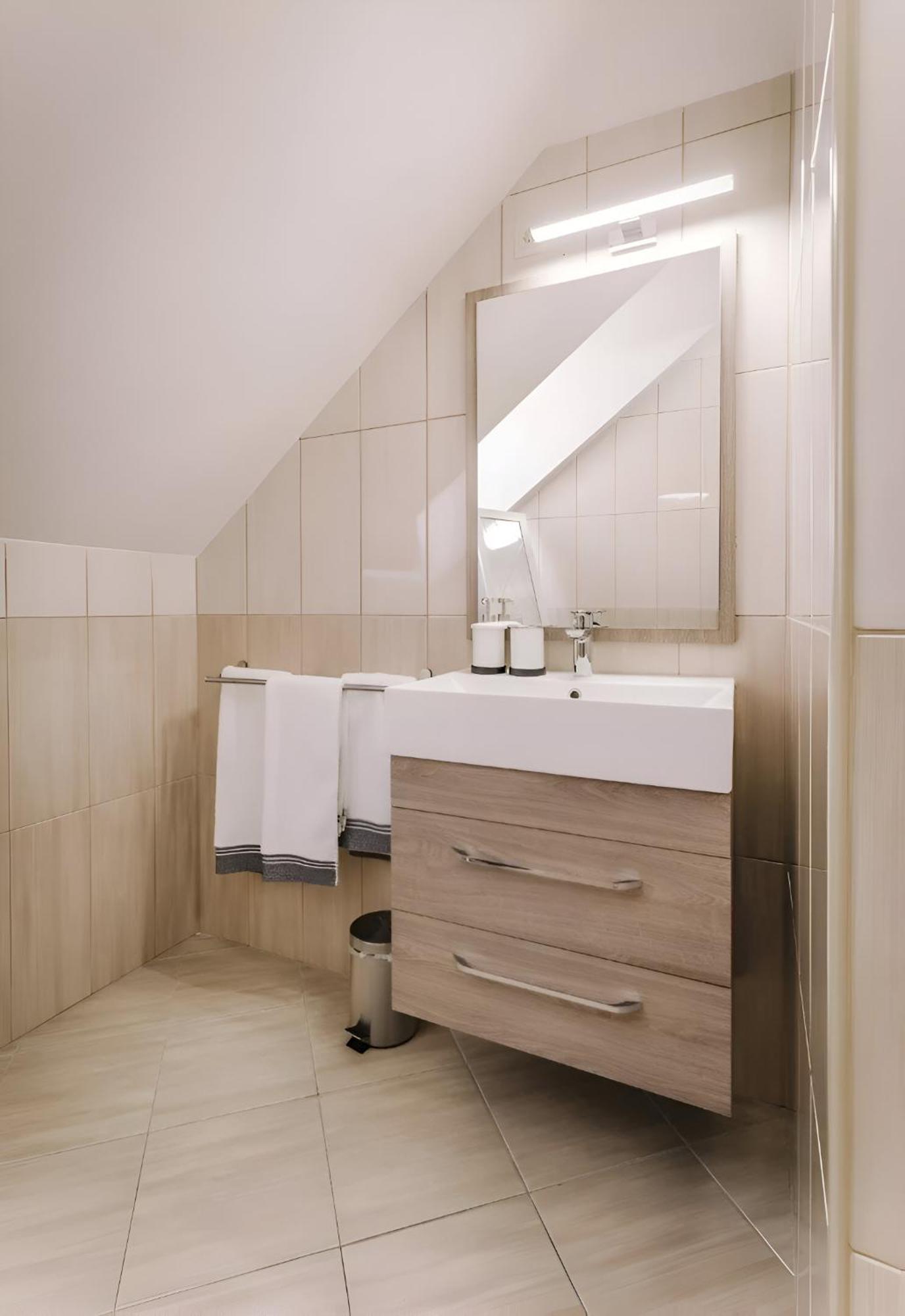 Apartmanhaz Soho Gyor Exterior photo